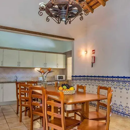 Farm stay Quinta Amoreira - Refugio Adultos