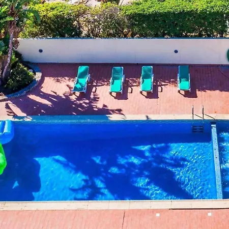 Quinta Amoreira - Refugio Adultos Farm stay *